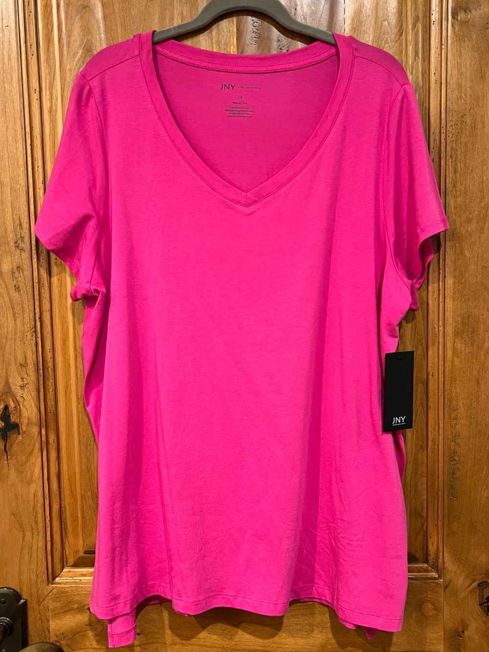 Jones New York Women's V-Neck Short Sleeve Tee β Hot Pink